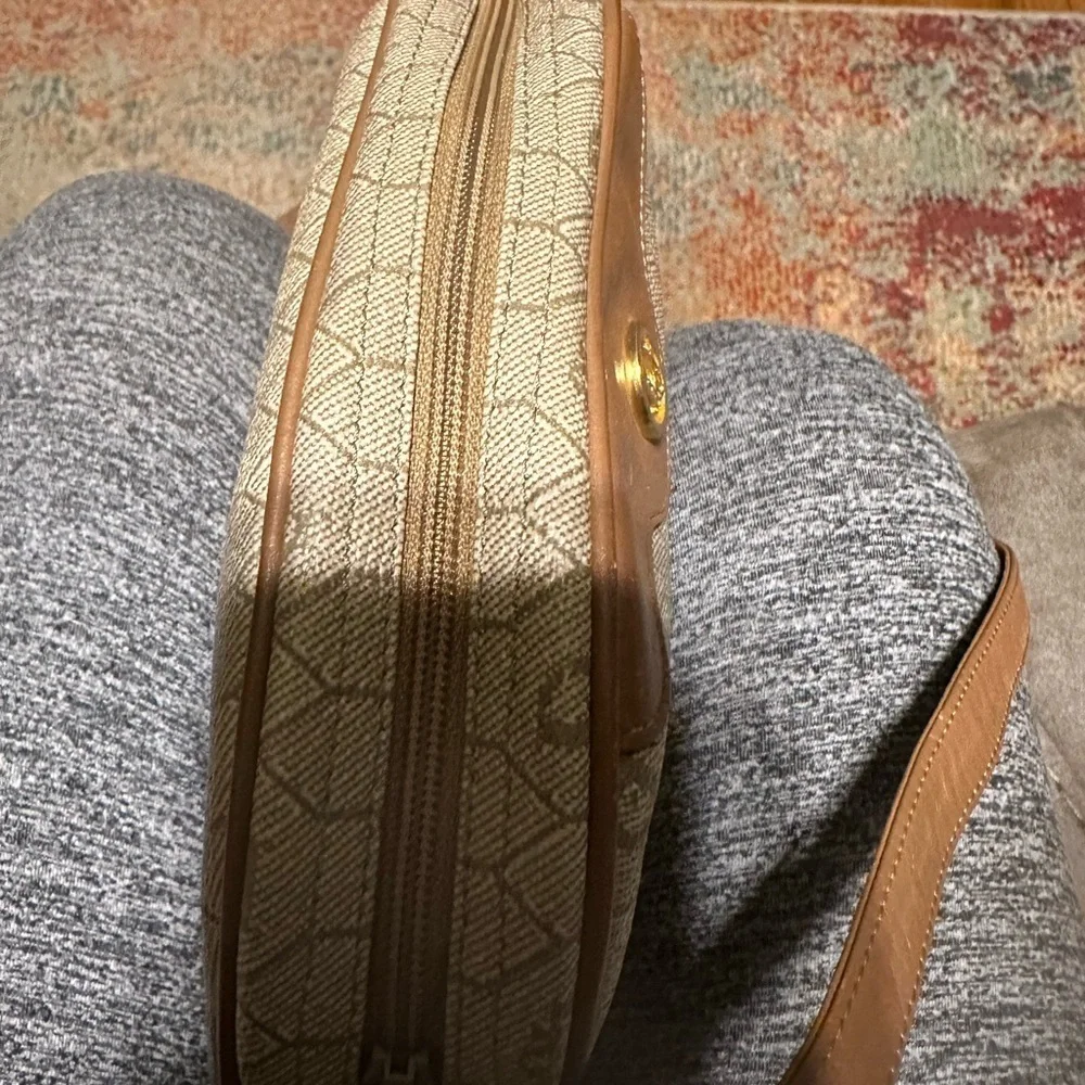 Dior honeycomb crossbody bag with COA Like new. Hard to believe it is vintage - Picture 9 of 10